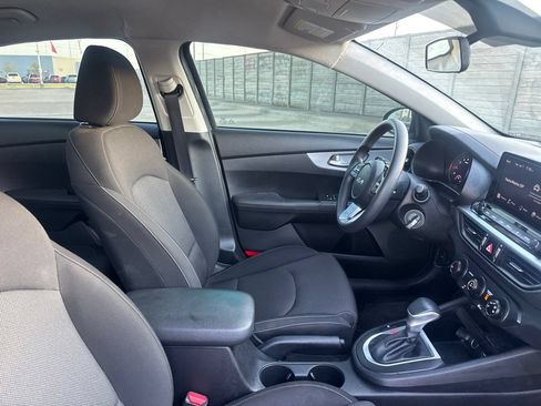 Used 2023 Kia Forte LXS FWD image 26