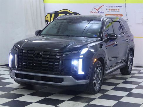 Used 2023 Hyundai Palisade Limited AWD/4WD image 4