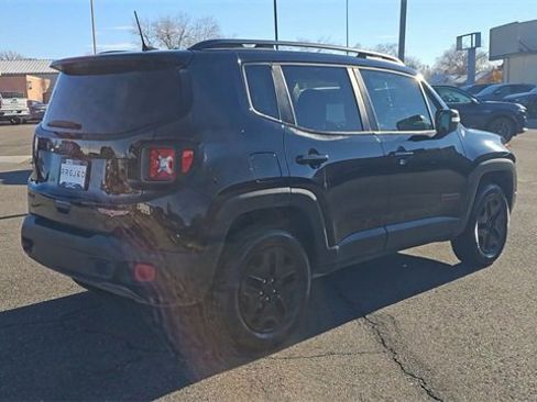 Used 2018 Jeep Renegade Trailhawk w/ UConnect 8.4 Nav Group image 4