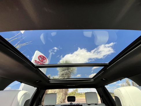 Used 2024 Toyota Tundra Capstone image 34