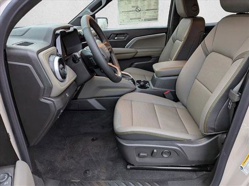 New 2026 Chevrolet Colorado ZR2 w/ Technology Package image 15