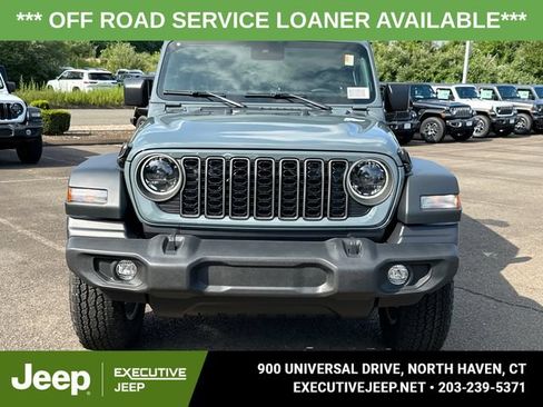 Used 2025 Jeep Wrangler Unlimited Sport AWD/4WD image 6