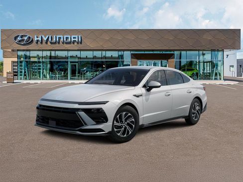 New 2026 Hyundai Sonata Blue FWD image 2