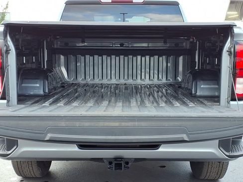 Used 2019 GMC Sierra 1500 Elevation w/ Elevation Value Package AWD/4WD image 8