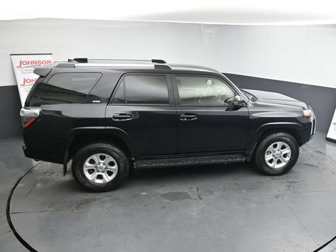 Used 2024 Toyota 4Runner SR5 image 31