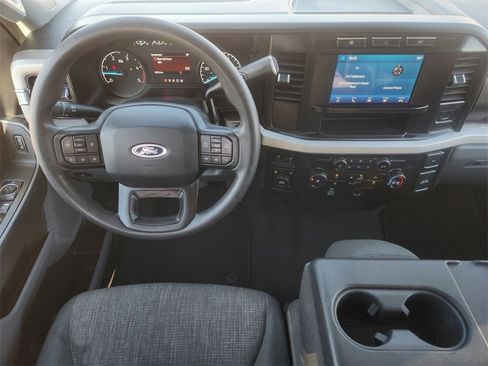 Used 2024 Ford F350 XLT image 28