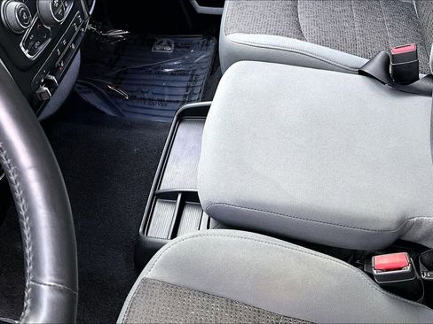 Used 2017 RAM 1500 Big Horn image 16