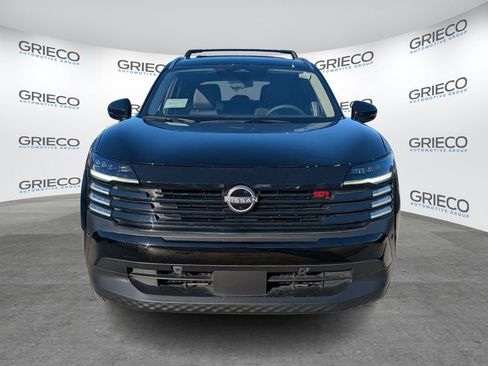 New 2026 Nissan Kicks SR image 2