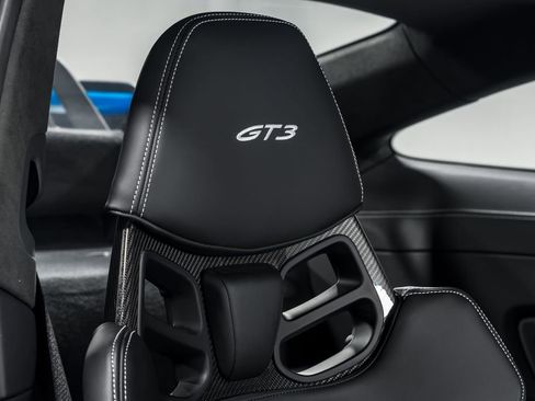 Used 2022 Porsche 911 GT3 image 36