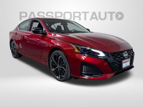 New 2026 Nissan Altima 2.5 SR FWD image 4