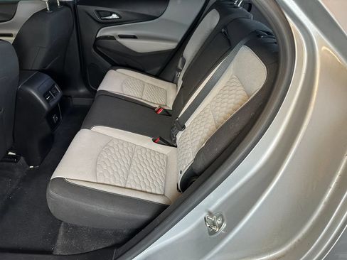 Used 2019 Chevrolet Equinox LT AWD/4WD image 20