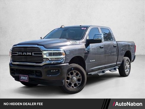 Used 2023 RAM 2500 Laramie AWD/4WD image 1