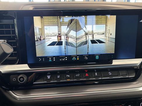 New 2026 Chevrolet Silverado 2500 High Country w/ High Country Premium Package AWD/4WD image 27