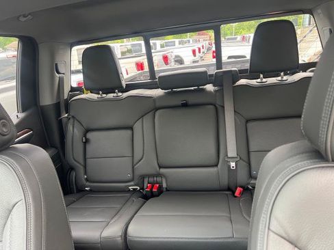 Used 2026 GMC Sierra 1500 Denali w/ Denali Reserve Package AWD/4WD image 14