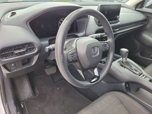 Used 2024 Honda HR-V LX image 18