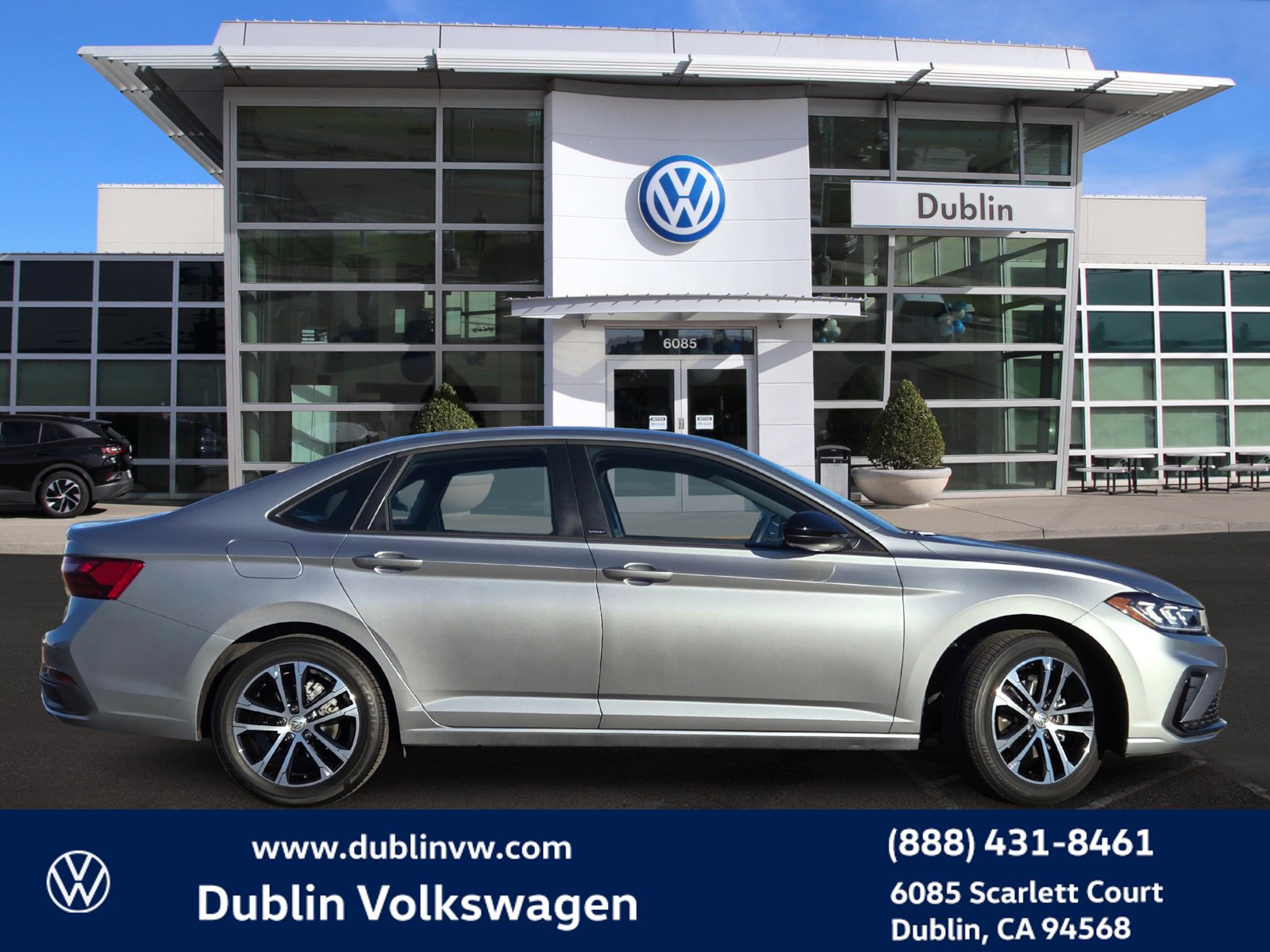 Certified 2025 Volkswagen Jetta Sport FWD image 3