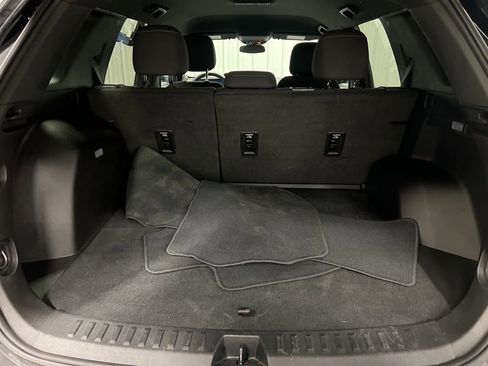 Certified 2025 Chevrolet Equinox LT AWD/4WD image 7