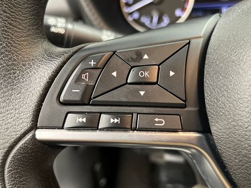 Used 2024 Nissan Sentra SV FWD image 42