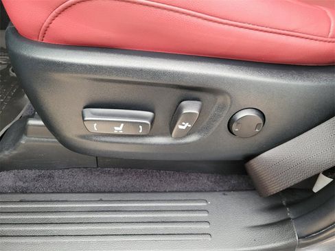 Used 2022 Lexus GX 460 Premium image 24