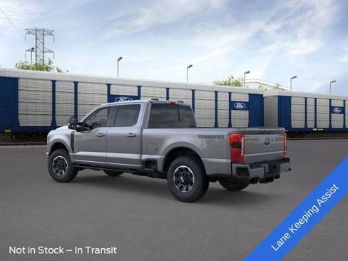 New 2026 Ford F250 XLT w/ XLT Premium Package AWD/4WD image 4