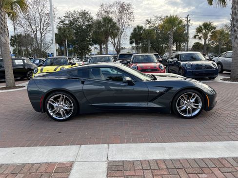 Used 2019 Chevrolet Corvette 2LT w/ 2LT Preferred Equipment Group image 11