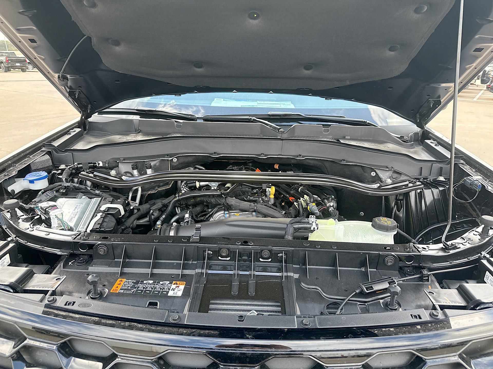 New 2026 Ford Explorer ST-Line w/ ST-Line Street Pack RWD image 39