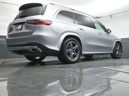 Certified 2025 Mercedes-Benz GLS 450 4MATIC w/ AMG Line Exterior image 39