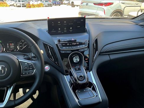 New 2025 Acura RDX SH-AWD image 16