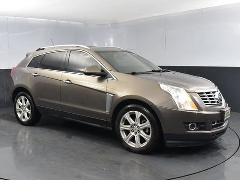Used 2015 Cadillac SRX Performance w/ Driver Assist Package AWD/4WD image 2