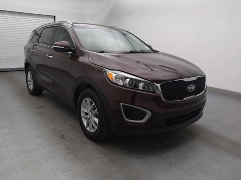Used 2018 Kia Sorento LX image 13