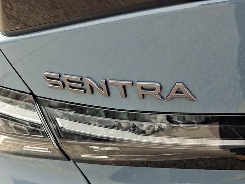 New 2026 Nissan Sentra SR image 6
