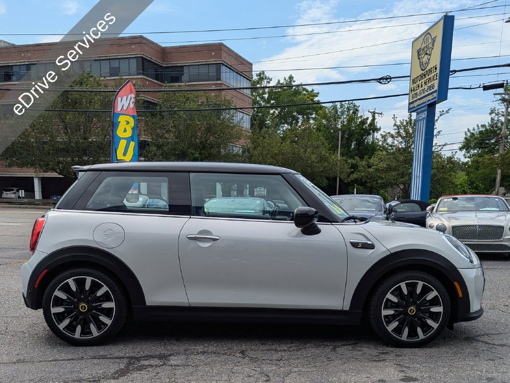 Used 2022 MINI Cooper SE FWD image 7