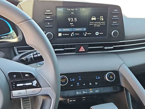 New 2025 Hyundai Elantra Sport FWD image 27