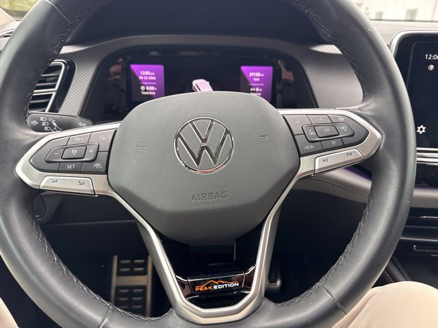 Used 2024 Volkswagen Atlas Peak Edition SEL AWD/4WD image 17
