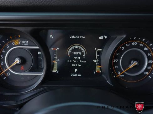 Used 2024 Jeep Wrangler Unlimited Sahara w/ Dual Top Group AWD/4WD image 28
