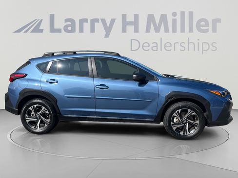 Certified 2024 Subaru Crosstrek 2.0i Premium AWD/4WD image 6