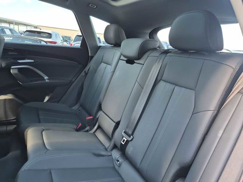 Certified 2025 Audi Q5 Premium Plus w/ Premium Plus image 19