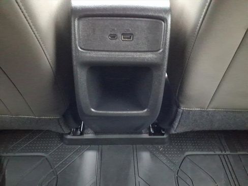 Used 2024 Chevrolet Trax ACTIV w/ Sunroof Package image 13