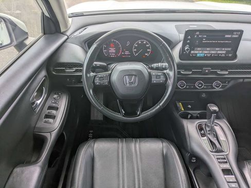 Used 2023 Honda HR-V EX-L image 18