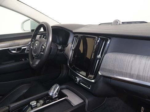 Used 2022 Volvo S90 B6 Inscription w/ Advanced Package AWD/4WD image 41