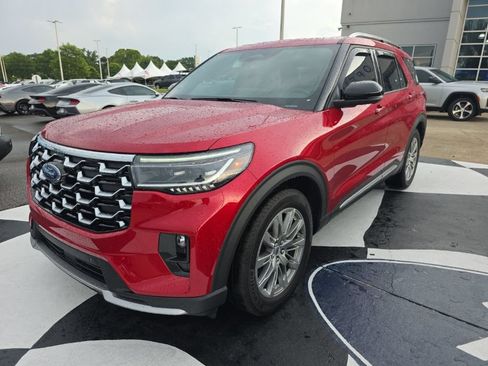 Used 2026 Ford Explorer Platinum RWD image 1