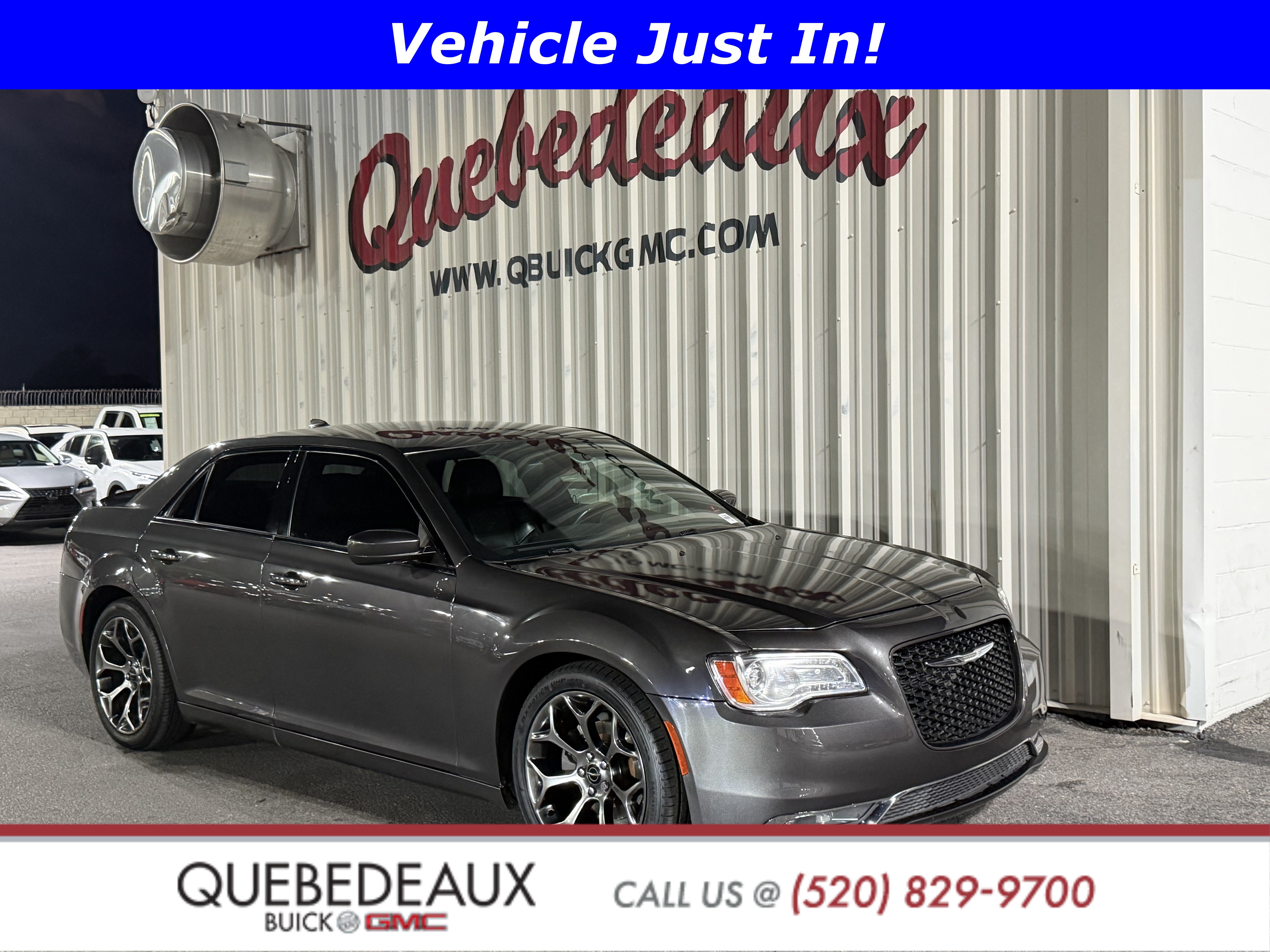 Used 2018 Chrysler 300 S w/ S Model Appearance Package RWD image 1