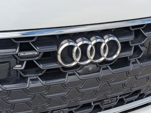 Used 2024 Audi A6 Premium Plus image 11