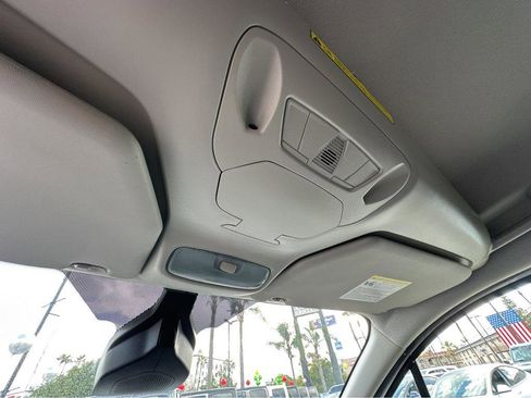 Used 2020 Ford Transit Connect XL image 23