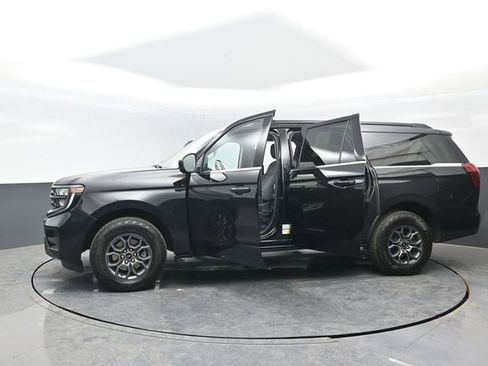 Certified 2025 Ford Expedition Max Active AWD/4WD image 31