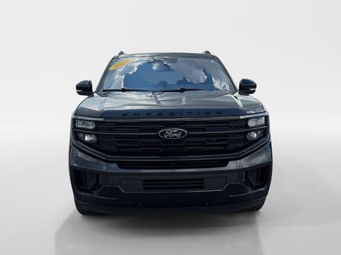 Certified 2025 Ford Expedition Platinum w/ Stealth Performance Package AWD/4WD image 8
