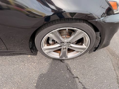 Used 2011 Lexus IS 250 w/ Premium Pkg Value Edition RWD image 63