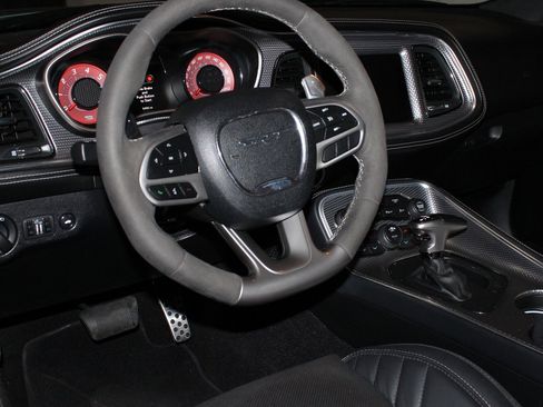 Used 2020 Dodge Challenger SRT Hellcat Redeye RWD image 30