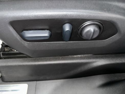 Used 2022 Chevrolet Silverado 1500 LTZ w/ LTZ Premium Package image 23