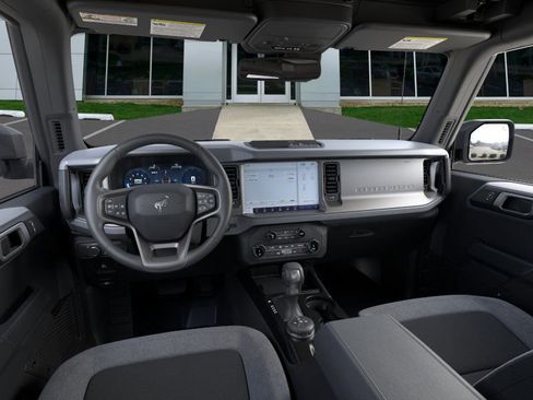 New 2026 Ford Bronco Big Bend image 9